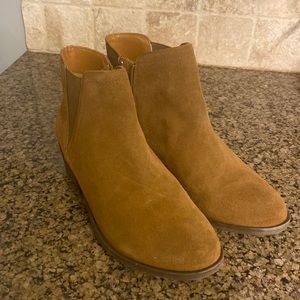 Kenzie brown Booties 🌸